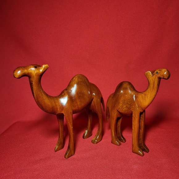 Camel Olive Wood Figurine Hand Carved Wooden Figurine Set of 2 - Picture 14 of 14